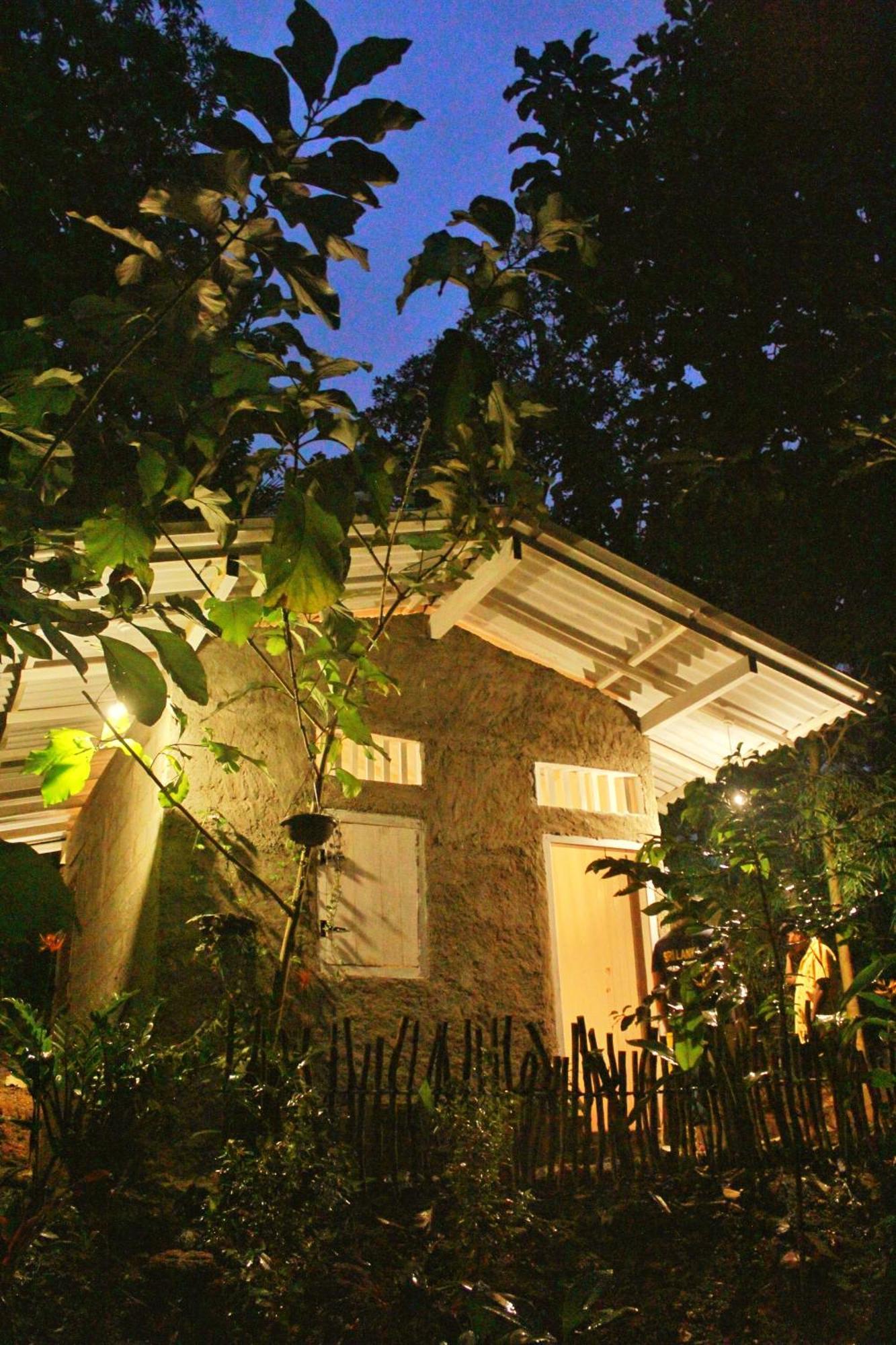 Linu Homestay ดิคเวลลา ภายนอก รูปภาพ