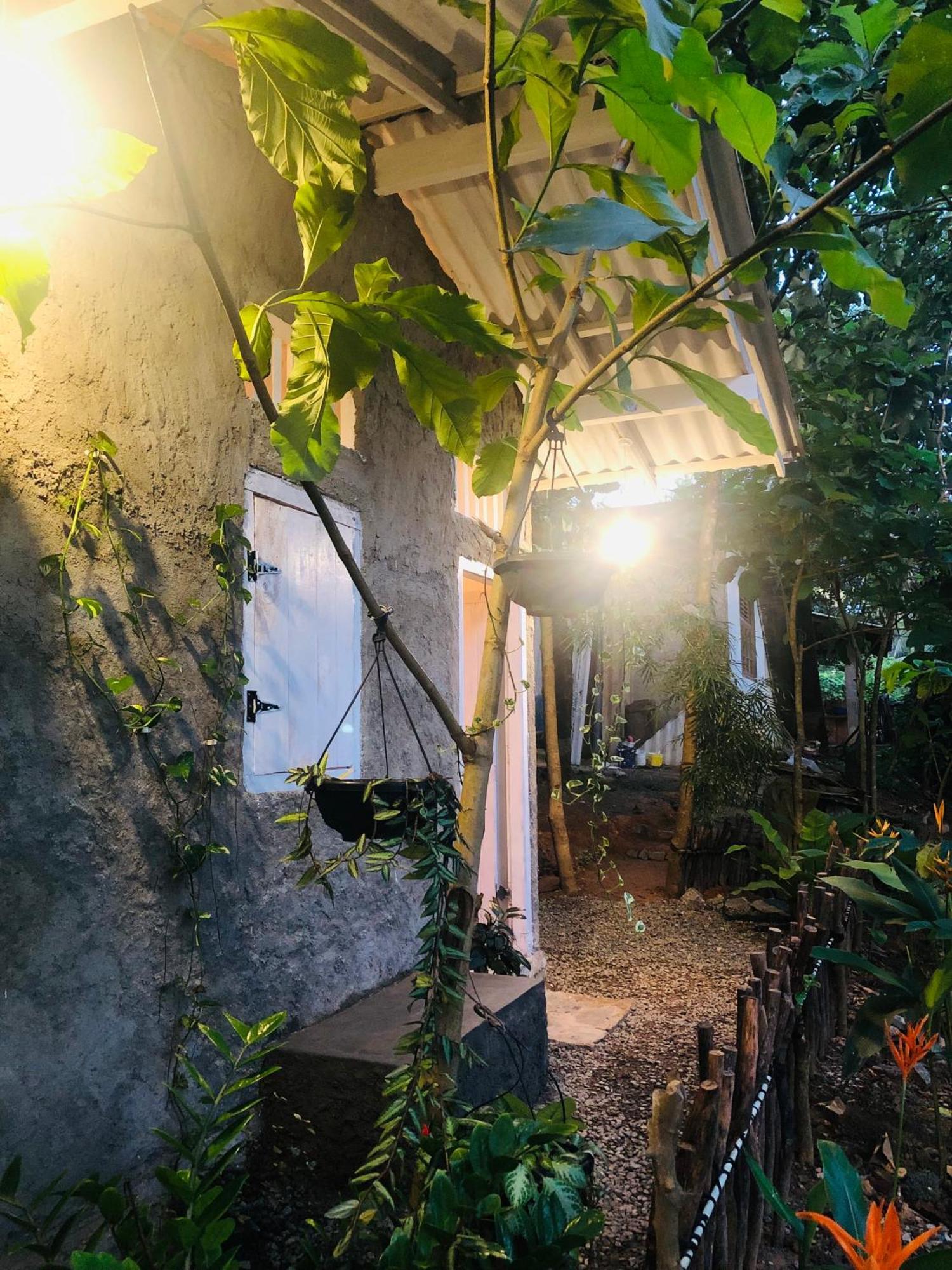Linu Homestay ดิคเวลลา ภายนอก รูปภาพ
